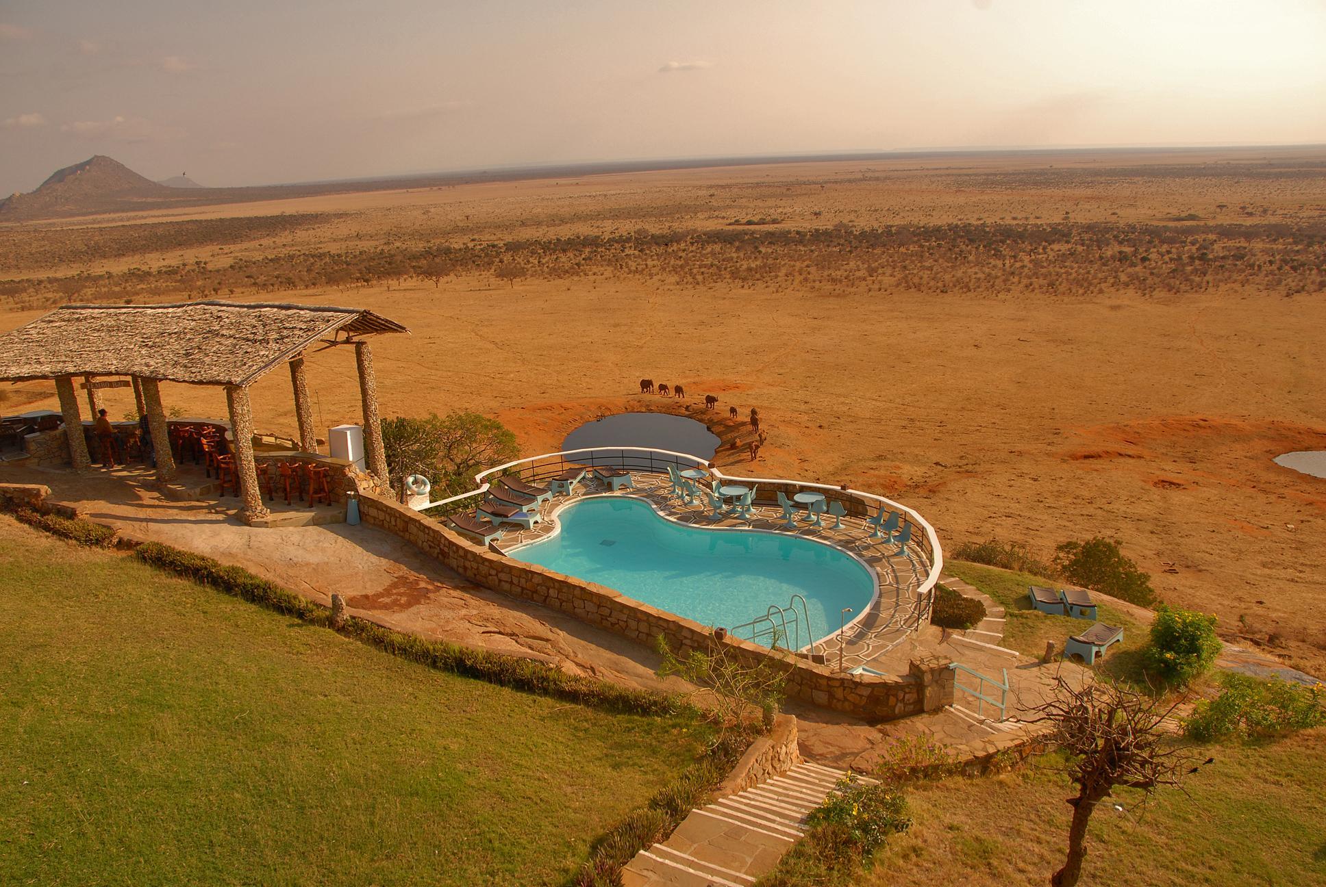 Voi Safari Lodge Bagian luar foto